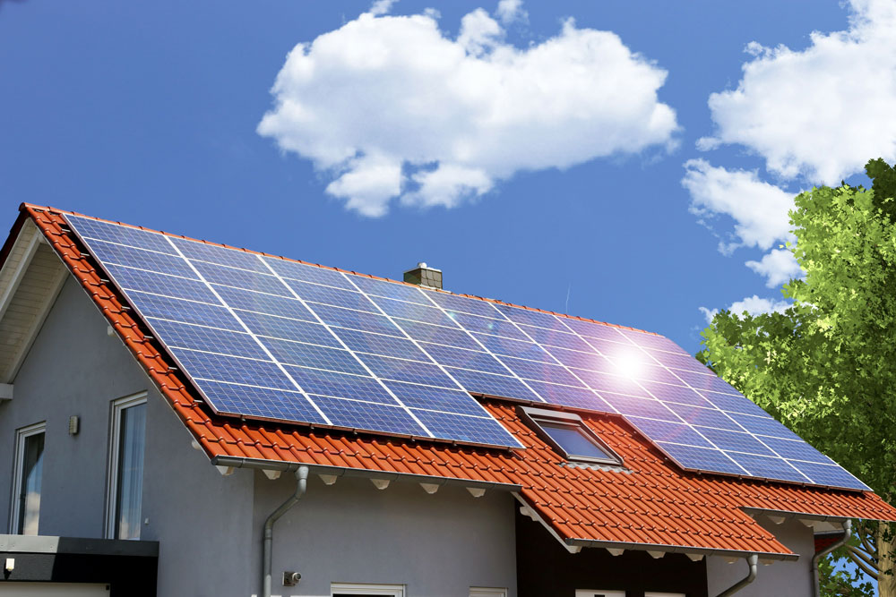 Wie Sie mit Solarpanelen Geld sparen können